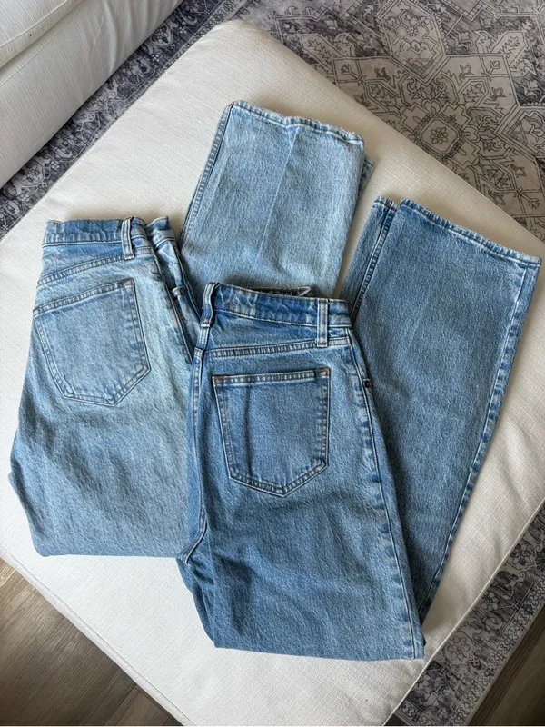 Abercrombie & Fitch 90s Relaxed High Rise Jeans - Image 2