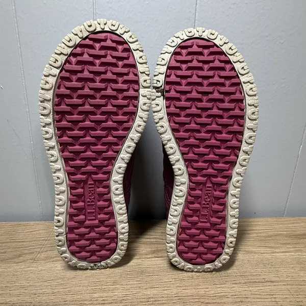 L.L. Bean‎ Quilted Ultralight Primaloft Waterproof Slip-On Shoes Berry Size 6 - Image 5