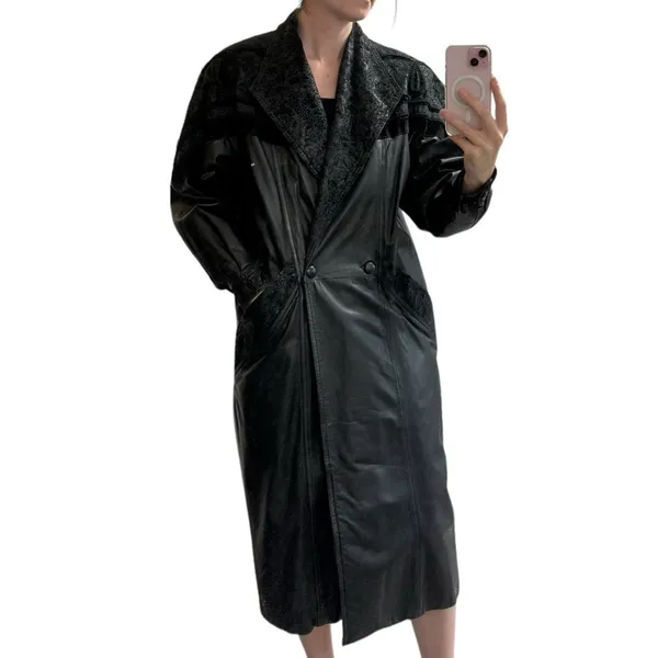 Wilson’s Leather Vintage 80s Women's Genuine Leather Long Trench Coat in Black - Size S - Image 4