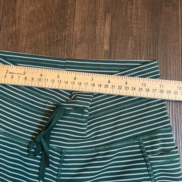 Halara Striped High Waisted Drawstring Leggings Green White Pockets Small Yoga - Image 6