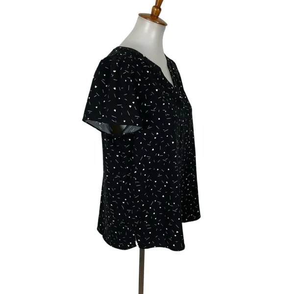 Hilary‎ Radley Blouse Medium Black Heart Print Button Front Workwear Classic - Image 2