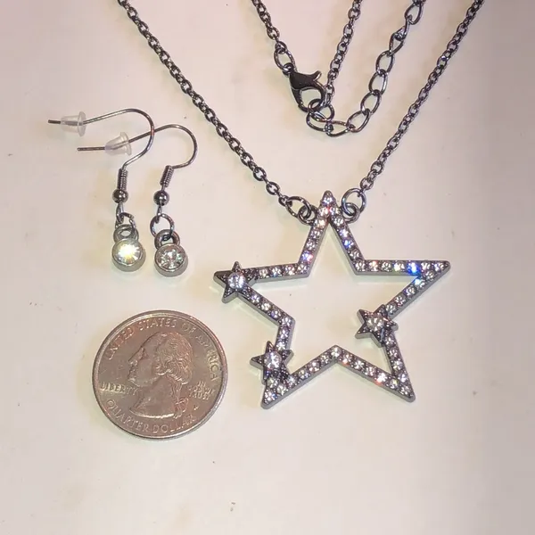 Dark Metal Star Outline Pendant Necklace Rhinestone Accents and Earrings Set - Image 4