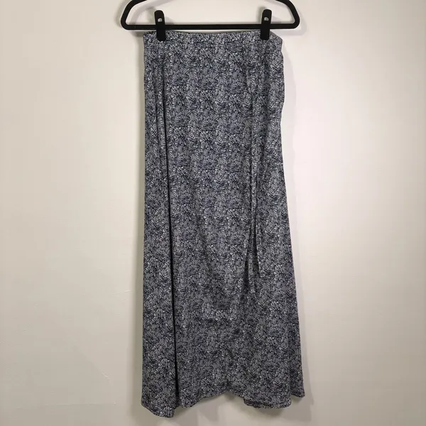 Lulu’s Tempest Floral Maxi Wrap Skirt Sz L - Image 2
