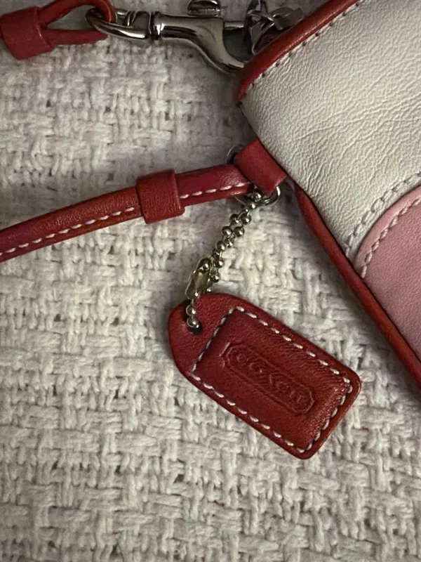 Coach White Wristlet Clutch with Red, Pink and Orange Heart Appliqués - Image 3