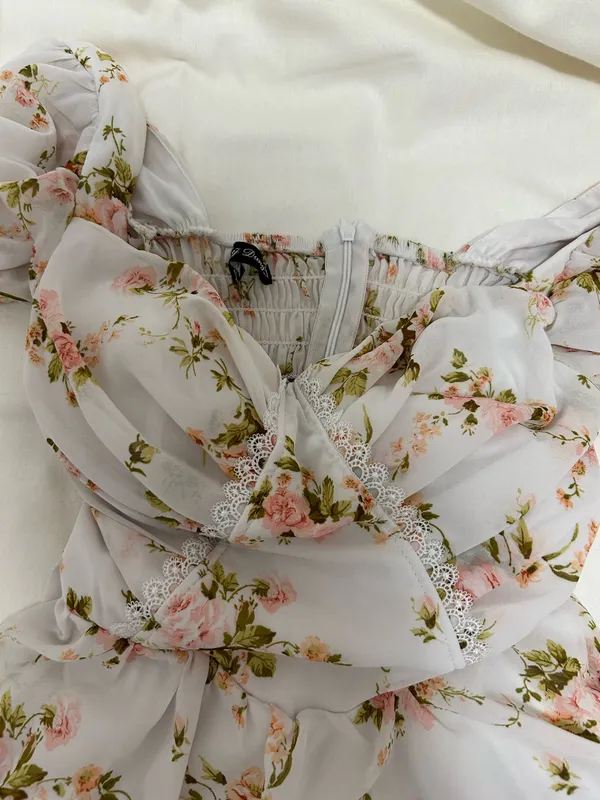 White floral dress - Image 4