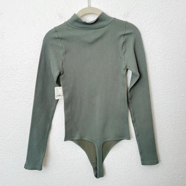 [Free People] Army Green XYZ Bodysuit Long Sleeve Ribbed Turtleneck NWT Sz L/XL - Image 3