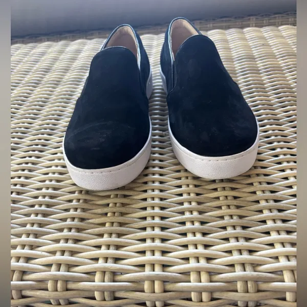 Vionic Black Suede Midi Slip On‎ Sneakers size 7.5 workwear athleisure classic - Image 3
