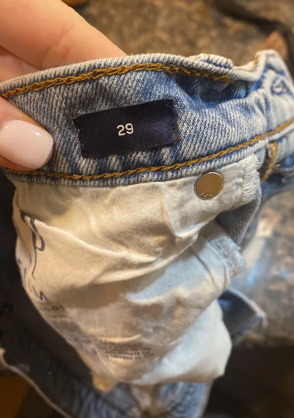 Jean Shorts - Image 3