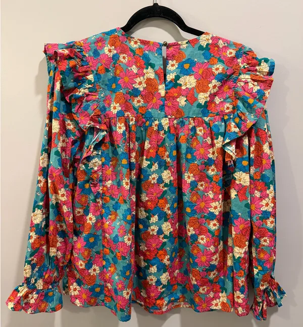 Entro Floral Detail Long Sleeve V-Neck Ruffle Detail Blouse Blue Multi - Image 6