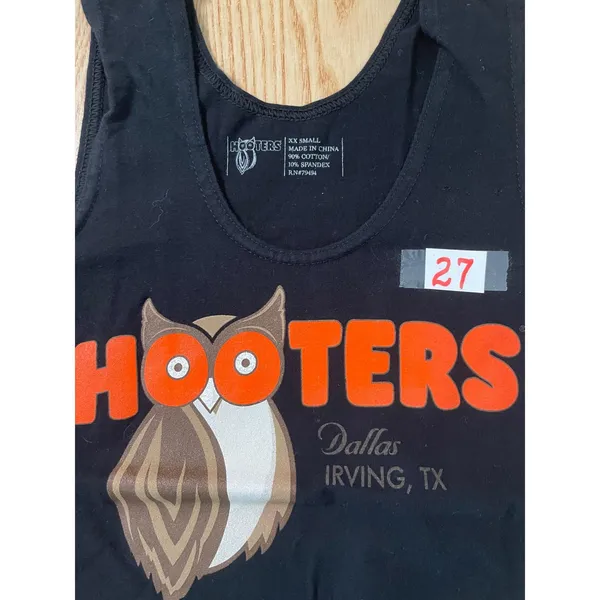 B87 #27 New Women’s Hooters Uniform Tank from Dallas Irving Texas Black size Xxs - Image 2