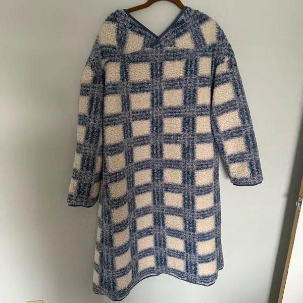 Baltic Born Blue & Cream Plaid Breckenridge Long Sherpa Jacket - Image 8