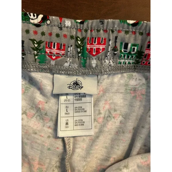 Disney Parks Holiday / Winter theme lounge joggers Mickey Mouse, Size M - Image 7
