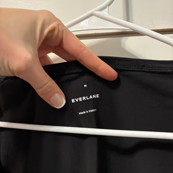 Everlane The Form Sqaure Neck Top Black - Image 5