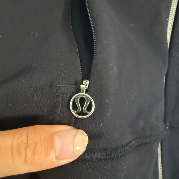 Lululemon black zip up jacket - Image 2
