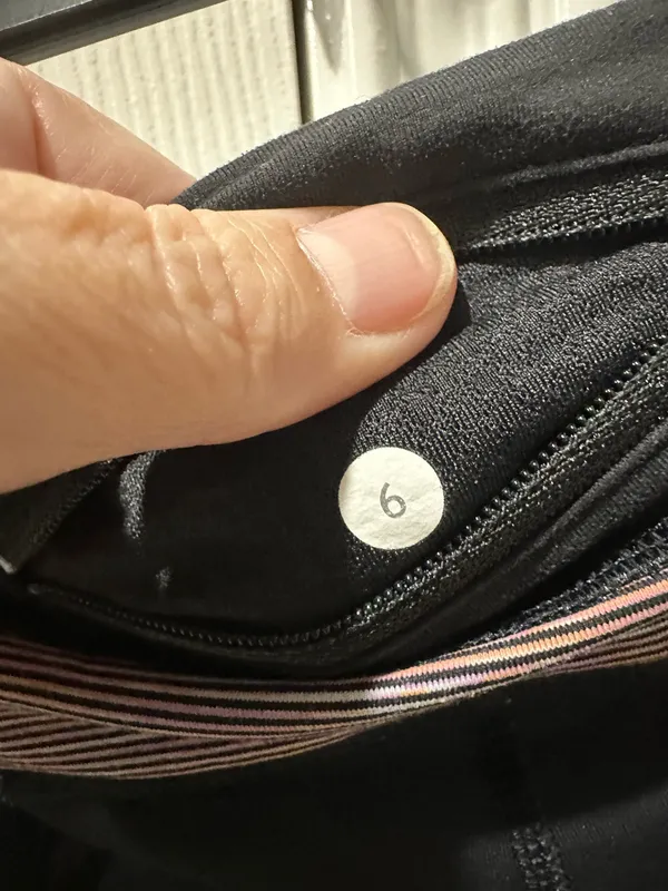 Lululemon Run Inspire Crop II Leggings-size 6 - Image 5