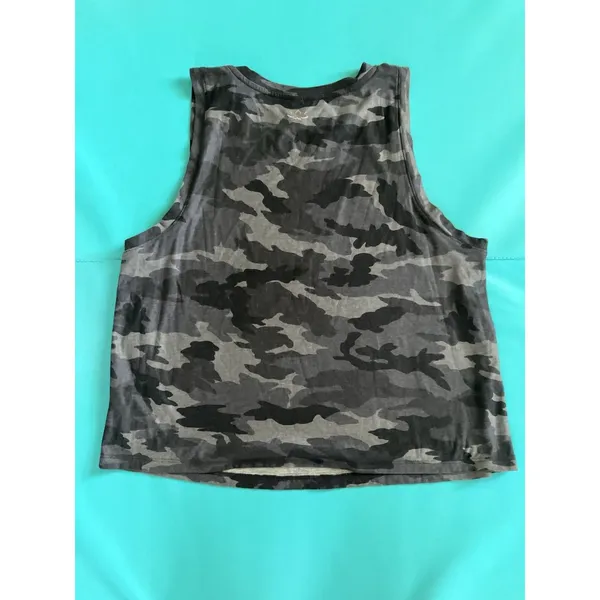 Beyond Yoga Women's M Gray/Black Camo Cropped Tank Top Crew Neck Sleeveless - Image 3