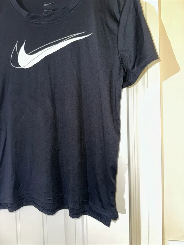 Nike Women's Dri-FIT Swoosh Run Short-Sleeve Running Top S - Image 4