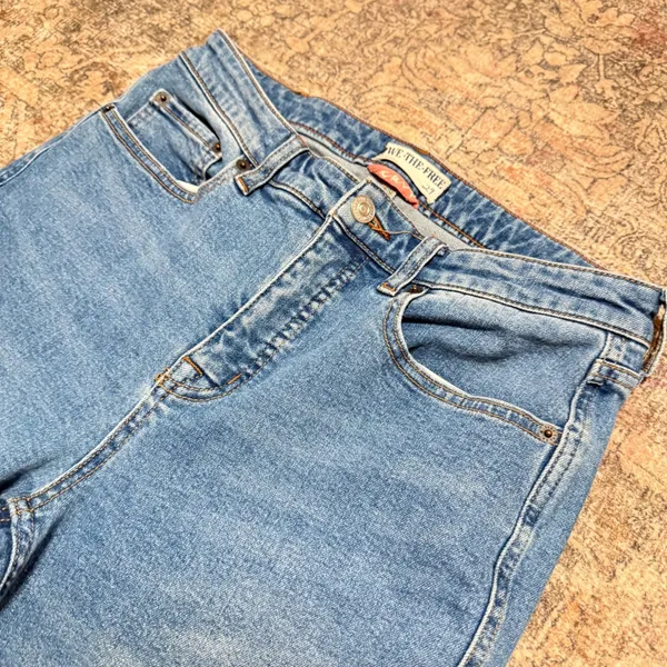 We The Free Free People Curvy High Rise Vintage Straight Jeans Cropped Blue 29 - Image 3