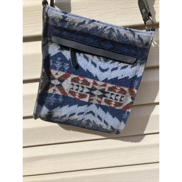 Pendleton Crossbody Small Wool Purse Satchel Handbag Wallet‎ Aztec Blue - Image 4