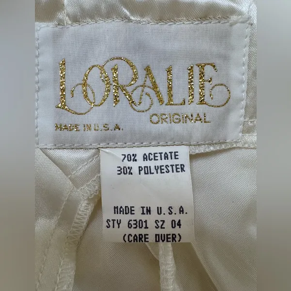 Loralie Original Vintage 90’s Off The Shoulder Lace Wedding Dress White size 4 - Image 2