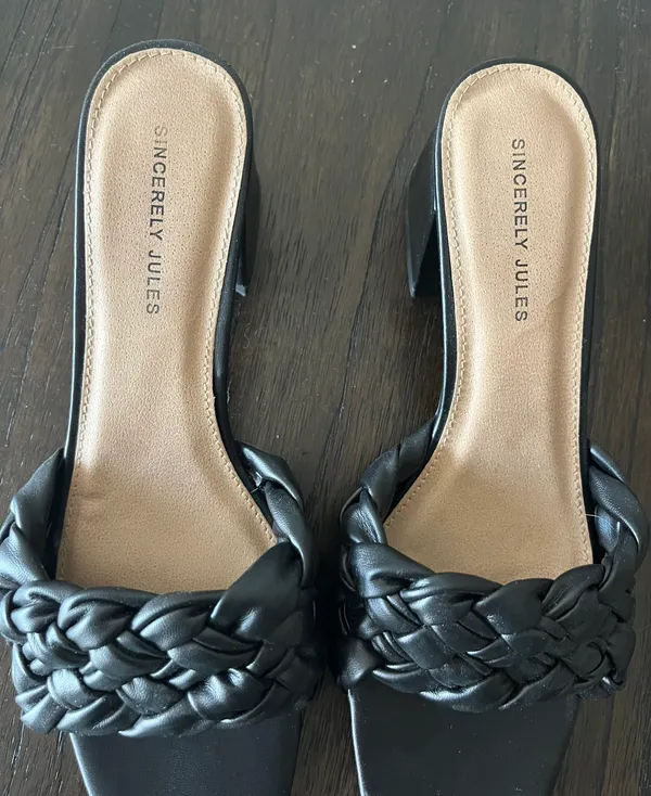 Sincerely Jules Black Sandal - Image 3