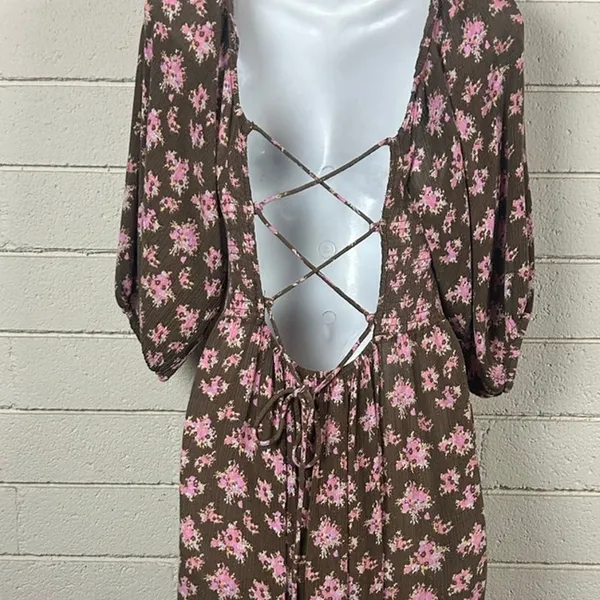 Urban Outfitters Lottie Chocolate Floral Tie-Back Midi Dress size L - Image 9