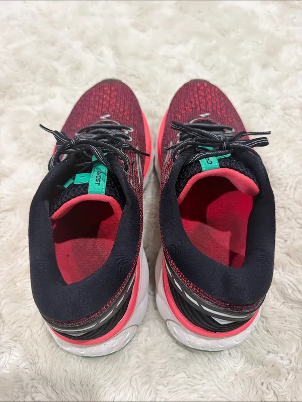 Brooks Ghost 11 Women's Running Shoes in black with vibrant pink size 8 - Image 4