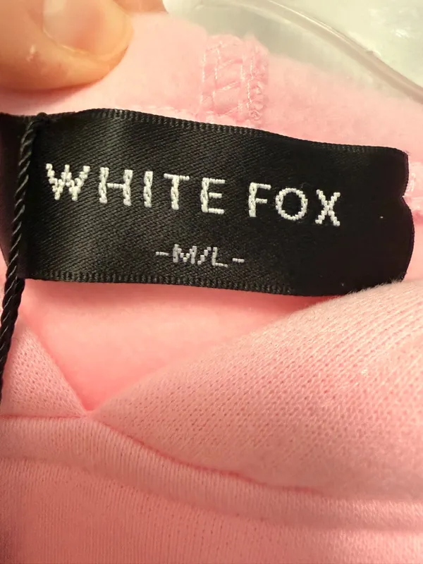 NWT White Fox Boutique Leisure Hoodie Sold Out Pink Posy Size M/L Oversized - Image 5