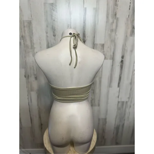 Princess Polly crop top - Image 4