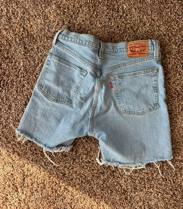 Levi's 501 Shorts - Image 2