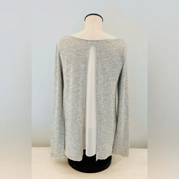 Abercrombie & Fitch Beige Long Sleeve Split Black Top size Small - Image 3