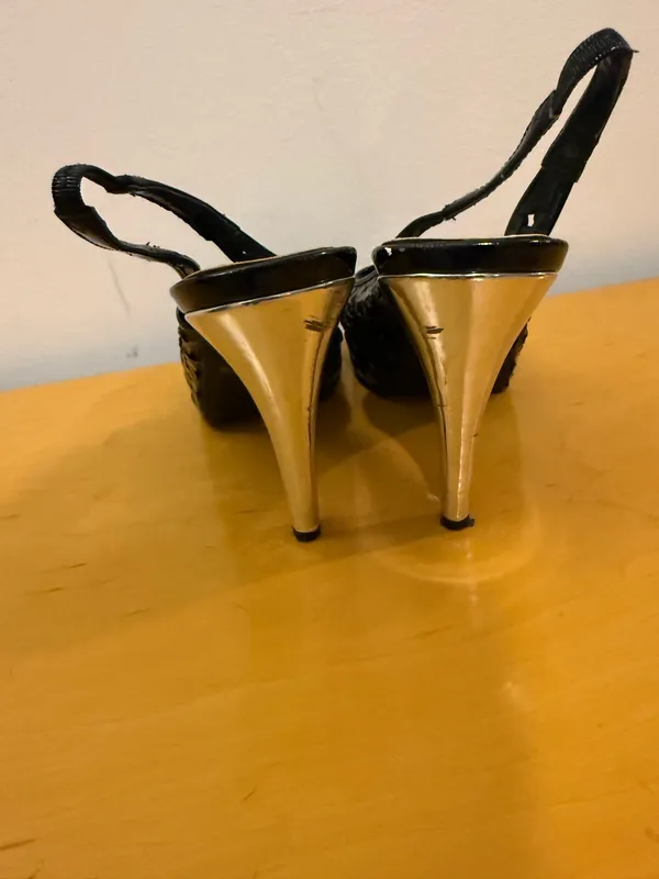 Metaphor Black Slingback Peep-Toe Heels with Floral Cutouts - Image 4