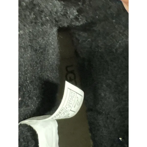 UGG Classic Clear Mini in Black SZ 9 - Image 10