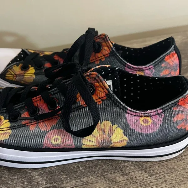 Converse All Star Lace Up Sneakers Shoes Floral Canvas Polka Dots Women’s Sz 10 - Image 5