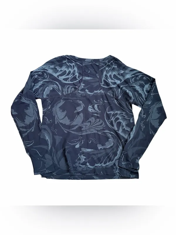 Athleta Momentum long-sleeve top - Image 2