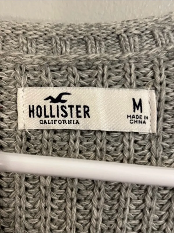 Hollister Women's Light Gray Cable Knit Open Cardigan - Image 2
