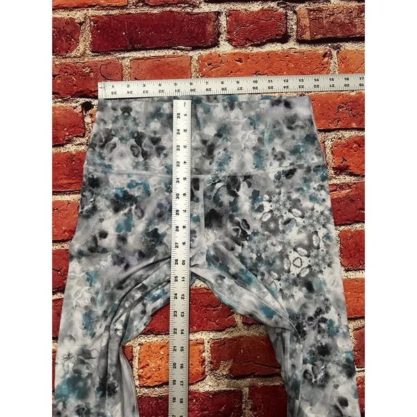 Lululemon leggings size 10 - Image 4