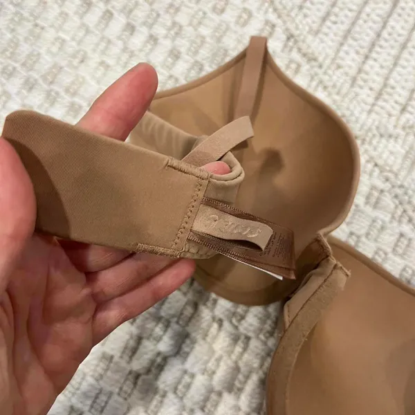 Skims Fits Everybody Push-up Bra - Image 3