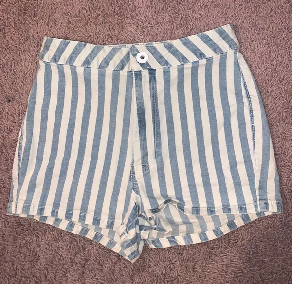 Shorts - Image 2