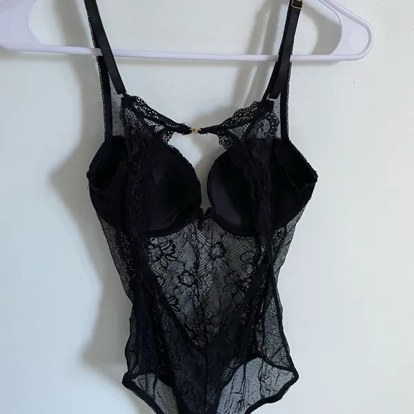 Daisy Fuentes Black Sheer Mesh Bodysuit - Image 6