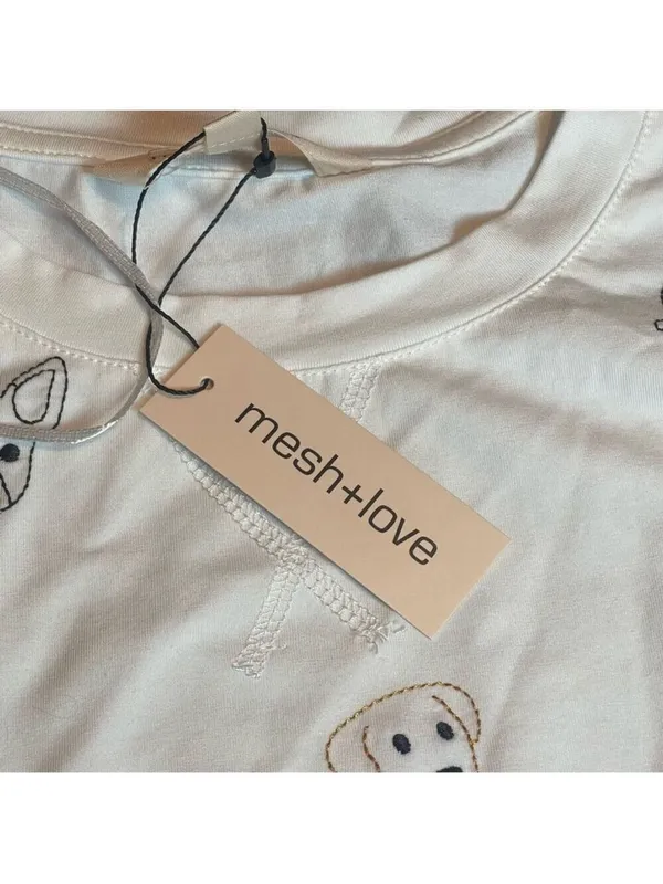 Mesh+Love White Dog Pups Graphic Embroidery tshirt Kitsch '90s Animal Core Sz L - Image 11