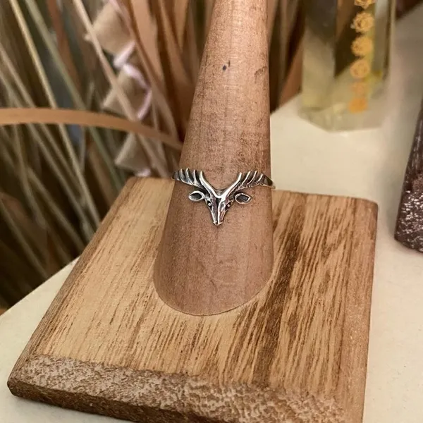 Sterling Silver Buck Deer Head Ring Sizes 7,8,9 Silver - Image 2