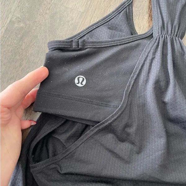 Lululemon No‎ Limit Tank Bra Top Size 4 Black - Image 6
