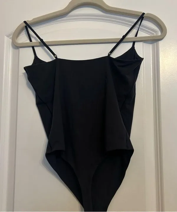 Skims Fits Everybody Cami Bodysuit - Image 4