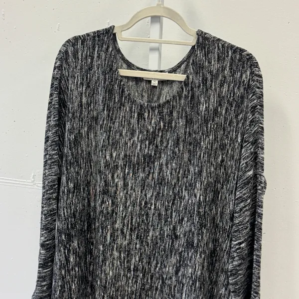 Umgee USA 1XL Black White Space Dye Knit Tunic Top Long Sleeve Pockets - Image 4