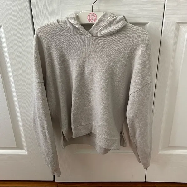 Abercrombie & Fitch Soft A&F Cozy Knit Sweatshirt - Image 2