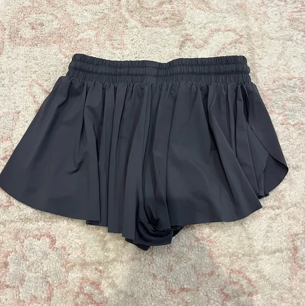 Amazon Shorts  - Image 2