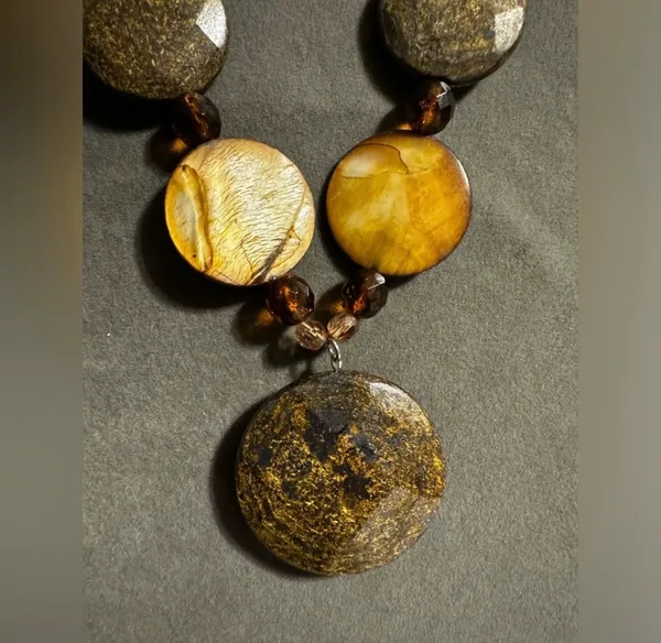 Bronzite Shell Statement Silver Tone Necklace Brown - Image 3