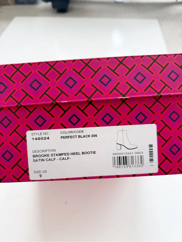 Tory Burch Brooke Stamped Heel Bootie size 9 - Image 7