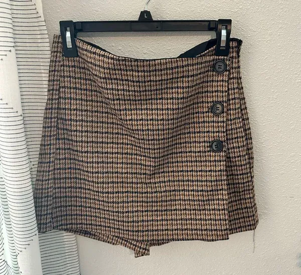 ShopHopes Plaid skort NWOT - Image 2